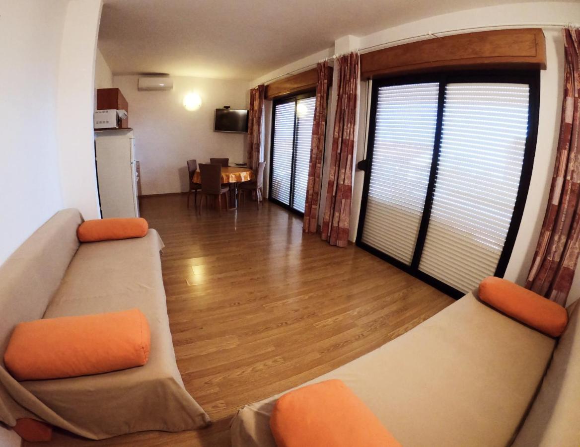 Apartments Adriatic 3 Selce Kültér fotó